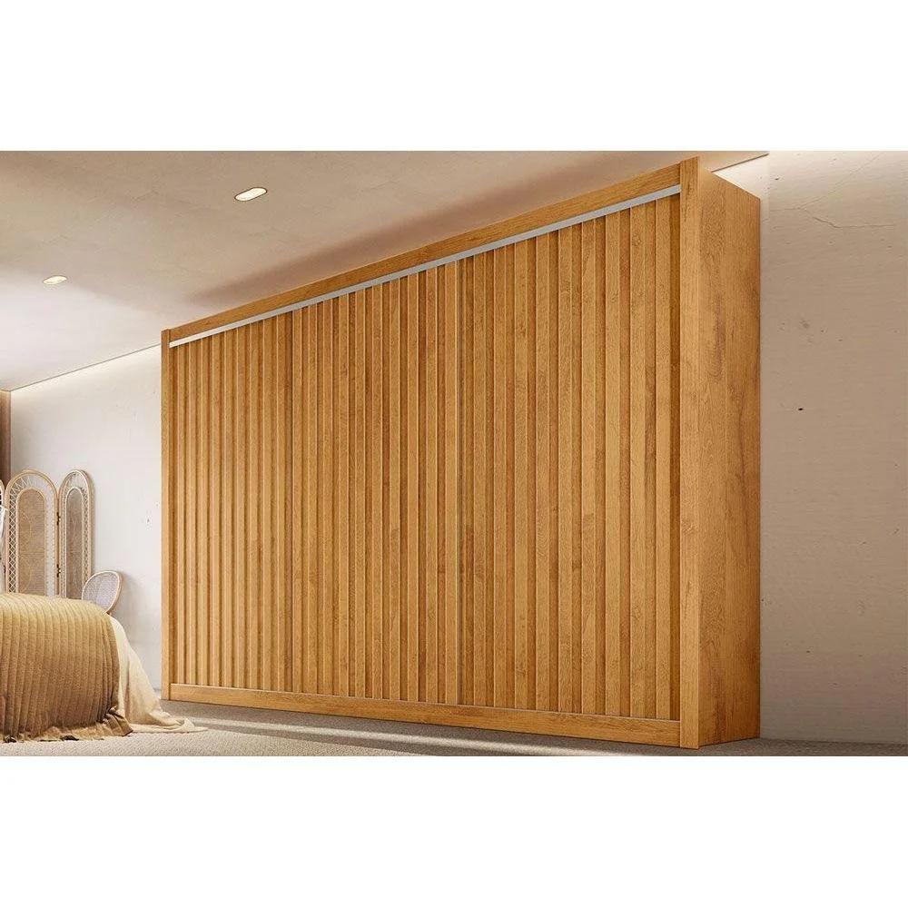 Clóset MDF de 3 puertas corredizas con diseño ranurado
